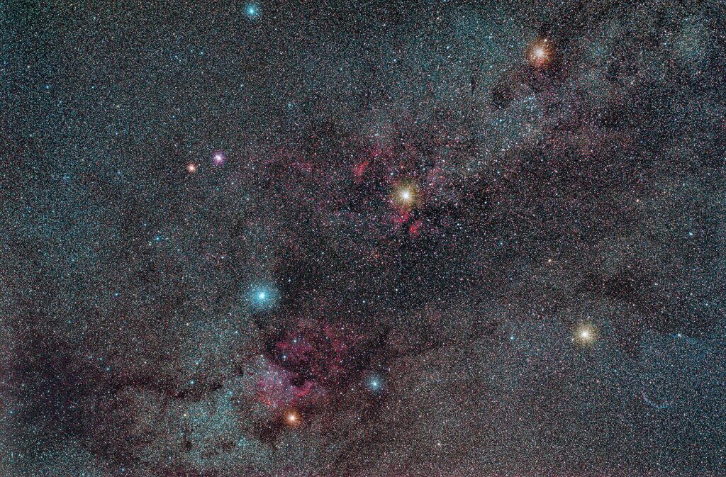 はくちょう座の天の川と星々