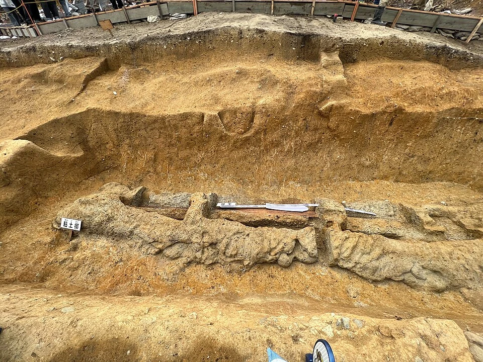 富雄丸山古墳第6次調査の発掘区