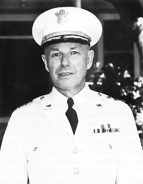 ハワイ方面陸軍司令官ウォルター・ショート中将
